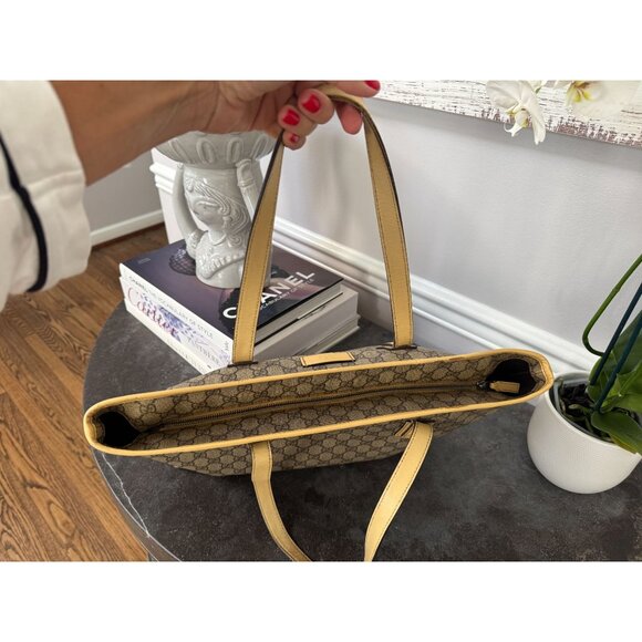 Gucci Supreme Joy Tote Bag - Picture 12 of 12